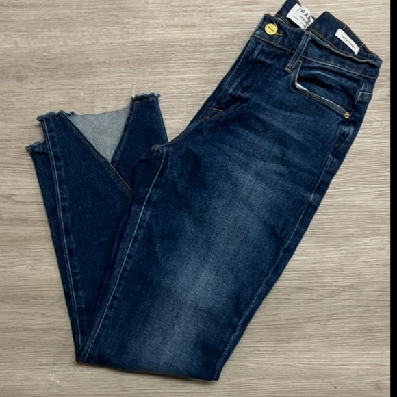 Frame Denim Jeans - Picture 3 of 4